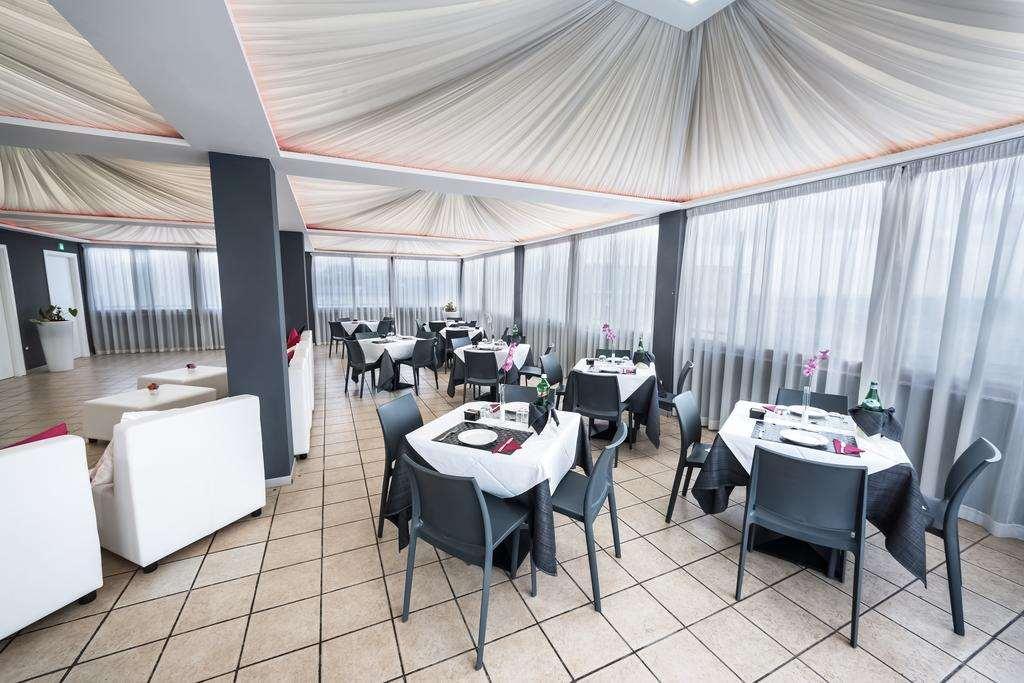 Kleopatra Design Hotel Napoli Restaurant foto