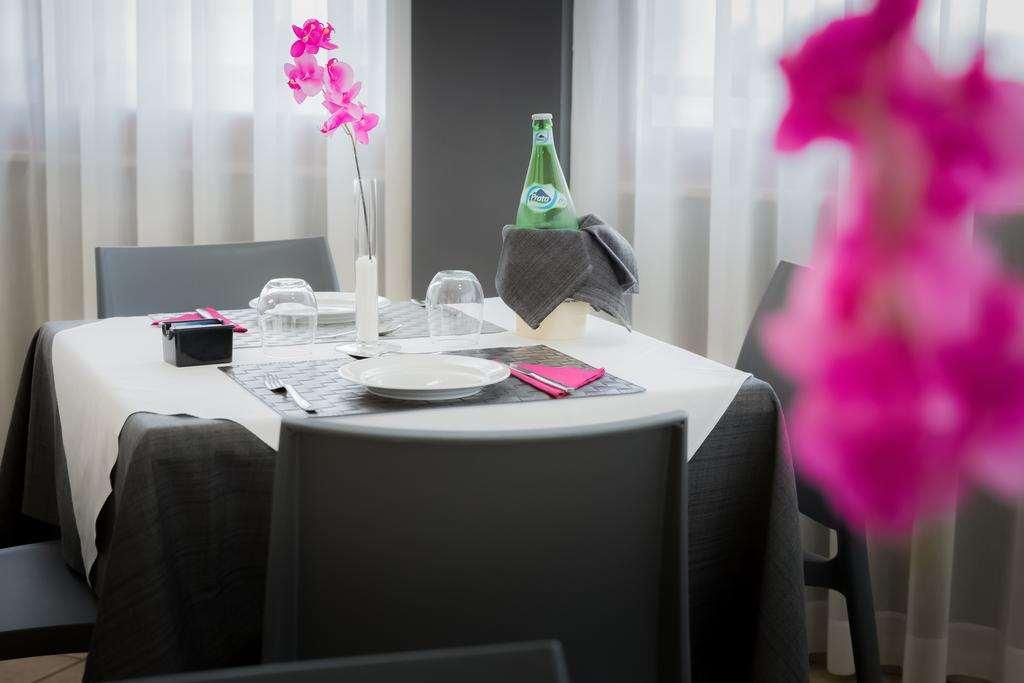 Kleopatra Design Hotel Napoli Restaurant foto